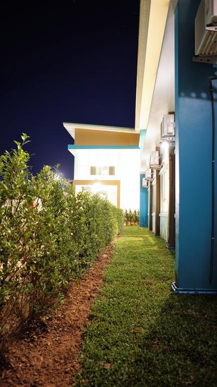 The Color Place Nakhonratchasima Exteriör bild